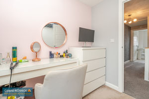 Bedroom- click for photo gallery